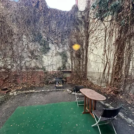 Cosy With Private Garden In P-berg *